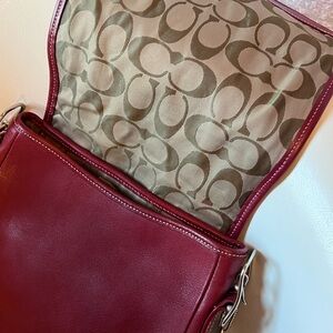 Coach red Leather NO STRAP